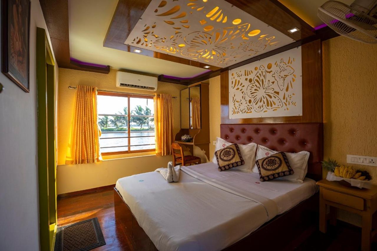 Kerala Nature Houseboat By Coco Floatel Alappuzha Esterno foto